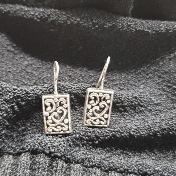Gorgeous Silver Scroll Work Rectangular Pierced Earrings - Picture 2 of 5